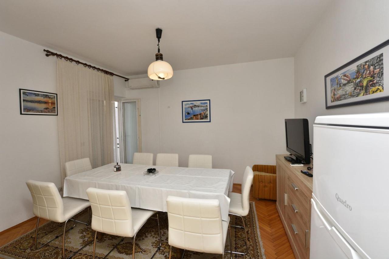 Apartment Josko Primosten Exterior photo
