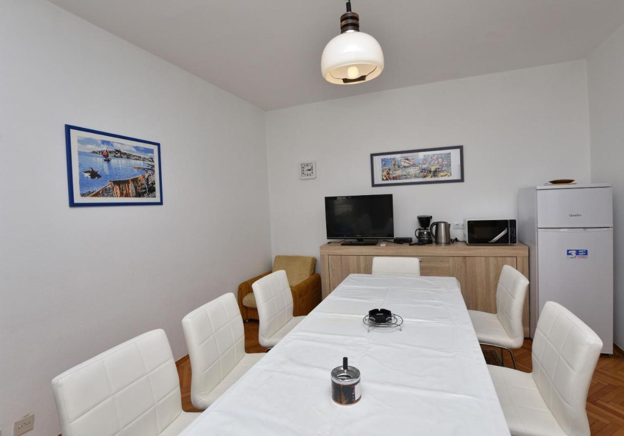 Apartment Josko Primosten Exterior photo