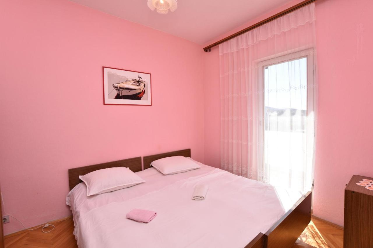 Apartment Josko Primosten Exterior photo